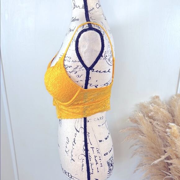 Victoria's Secret Pink Yellow Lace Bralette size Medium - Picture 3 of 11